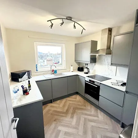 2 Bed In 94576 *