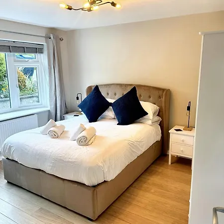 2 Bed In 94576 Hotel *